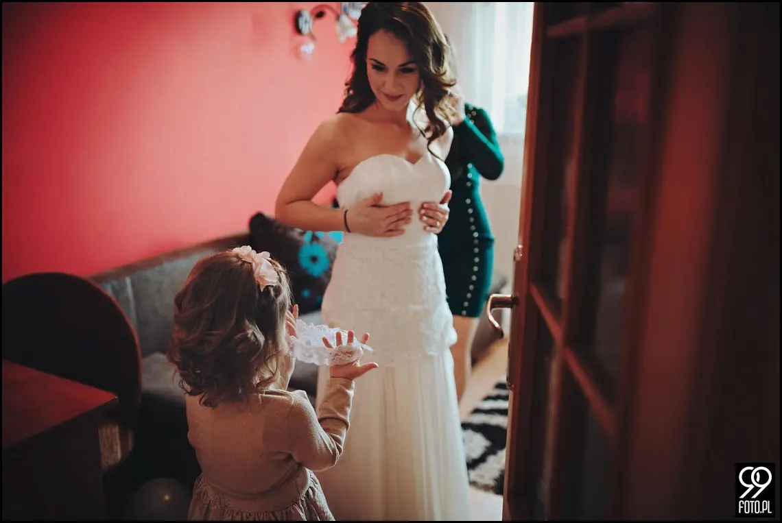 Dom weselny w Jabłonce, zdjęcia ślubne Przystań w Kabanosie, fotograf na wesele Jabłonka