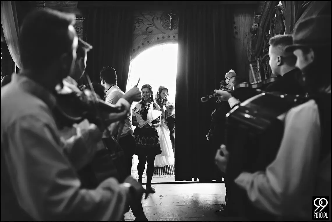 Dom weselny w Jabłonce, zdjęcia ślubne Przystań w Kabanosie, fotograf na wesele Jabłonka