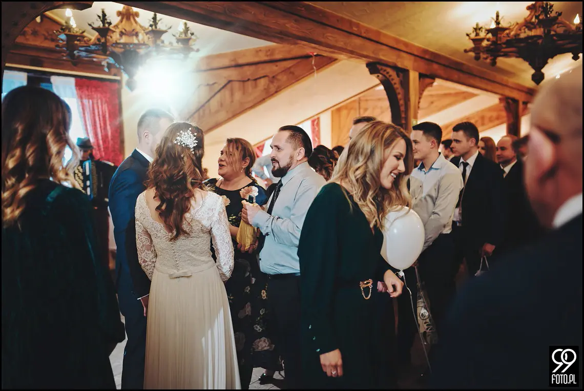 Dom weselny w Jabłonce, zdjęcia ślubne Przystań w Kabanosie, fotograf na wesele Jabłonka