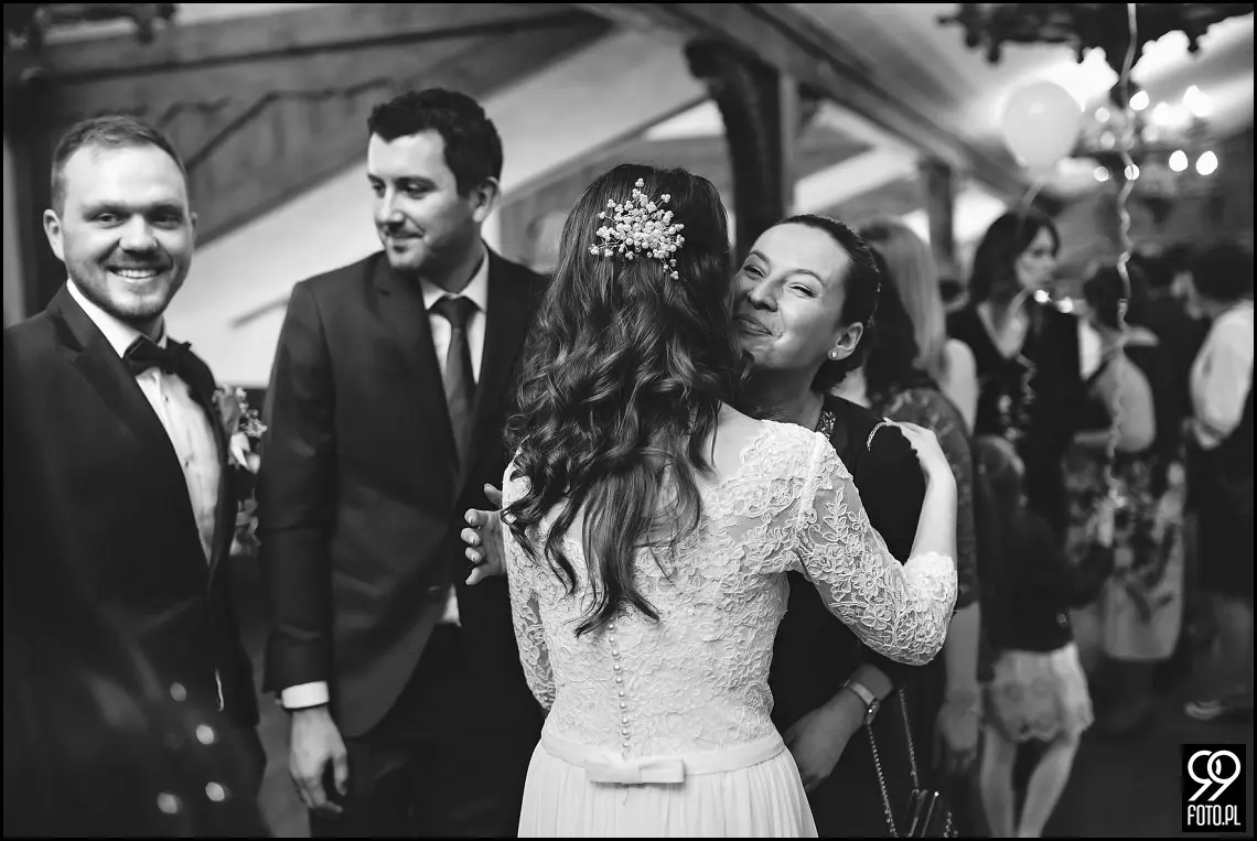 Dom weselny w Jabłonce, zdjęcia ślubne Przystań w Kabanosie, fotograf na wesele Jabłonka