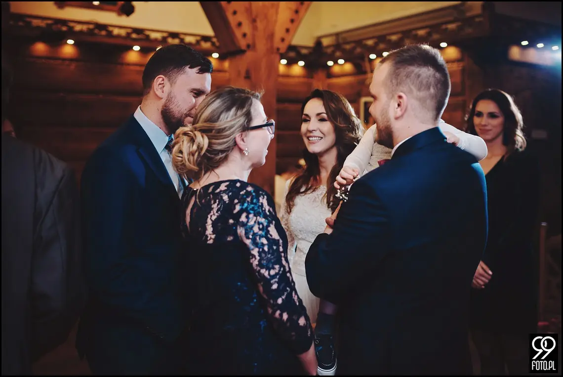 Dom weselny w Jabłonce, zdjęcia ślubne Przystań w Kabanosie, fotograf na wesele Jabłonka