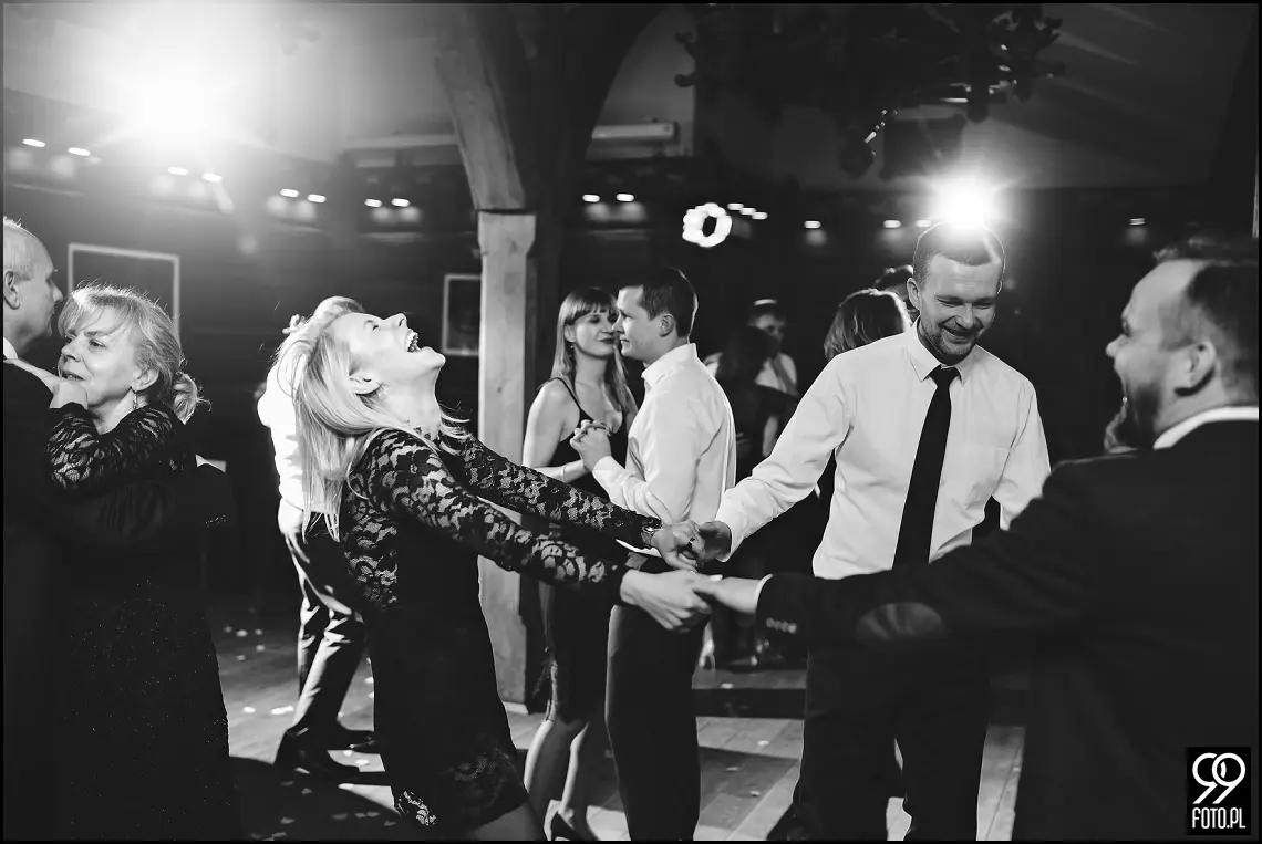 Dom weselny w Jabłonce, zdjęcia ślubne Przystań w Kabanosie, fotograf na wesele Jabłonka