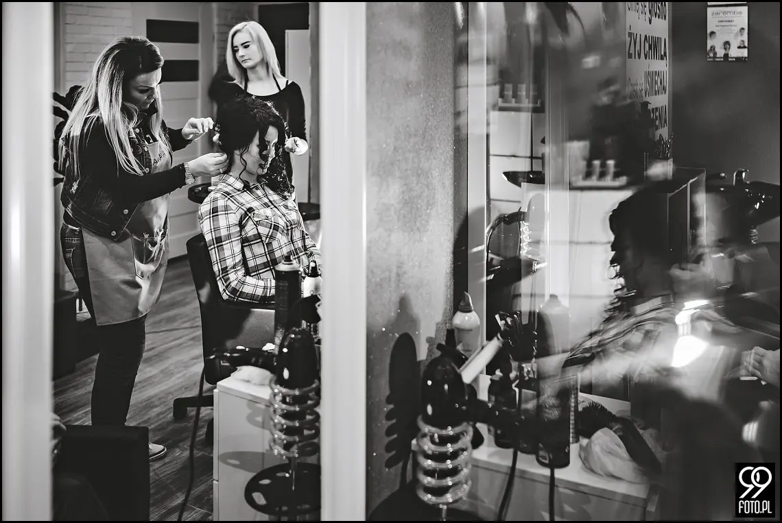 Zimowy ślub Kraków, Kościół na Szkanych Domach, reportaż ślubny Nowa Huta