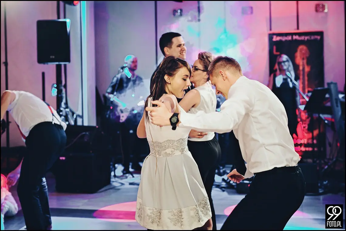 Villa Marina Dąbrowa Górnicza, sala weselna nad jeziorem, ślub na śląsku