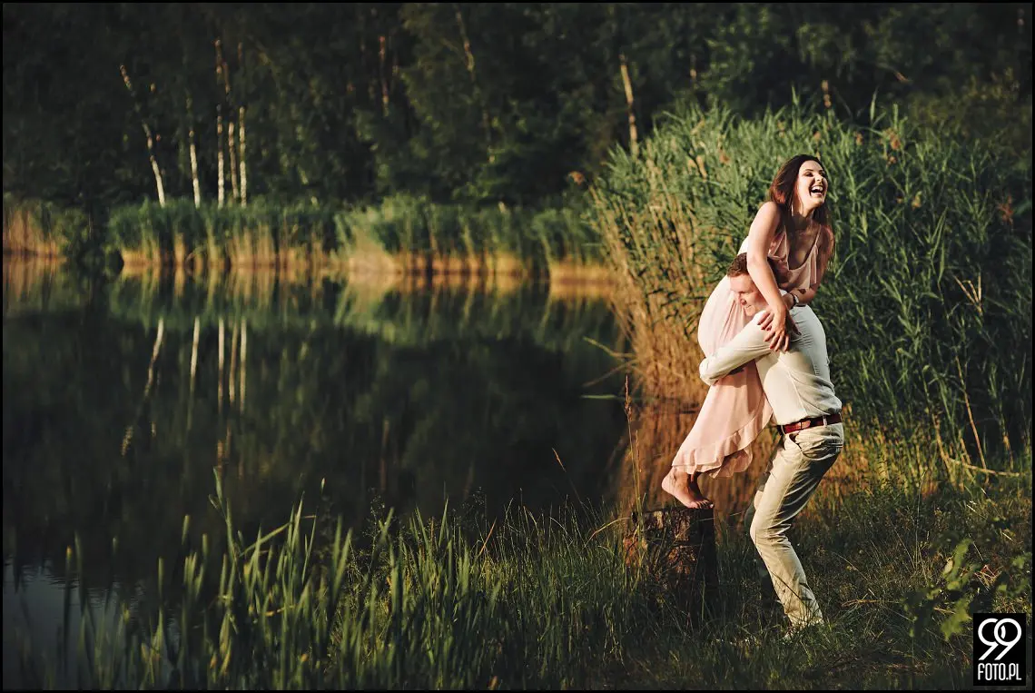 Sesja narzeczeńska w Krakowie, Nadwiślański Park Etnograficzny Wygiełzów, Zamek Lipowiec