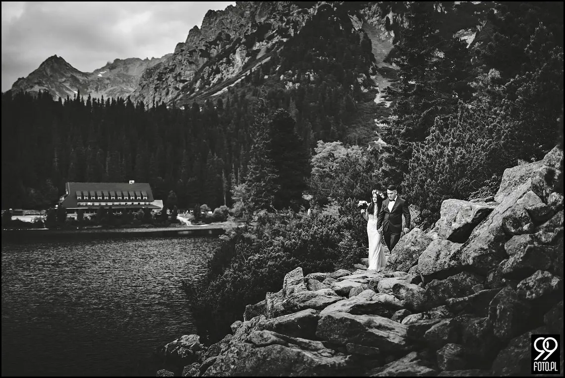 sesja ślubna Popradzki Staw, plener na Słowacji, zdjęcia nad Szczyrbskim Jeziorem