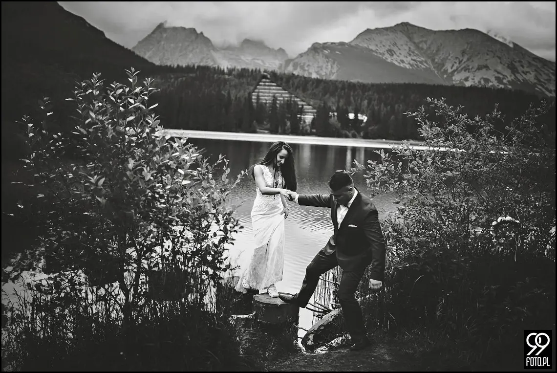 sesja ślubna Popradzki Staw, plener na Słowacji, zdjęcia nad Szczyrbskim Jeziorem