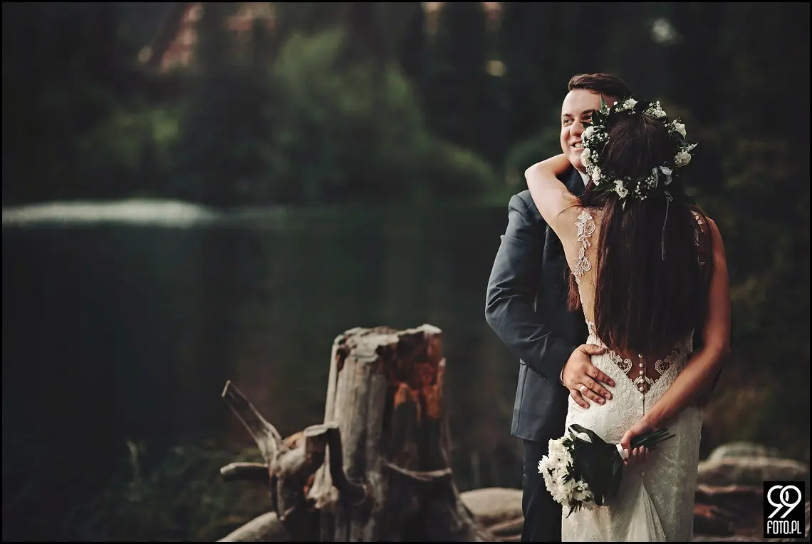 sesja ślubna Popradzki Staw, plener na Słowacji, zdjęcia nad Szczyrbskim Jeziorem