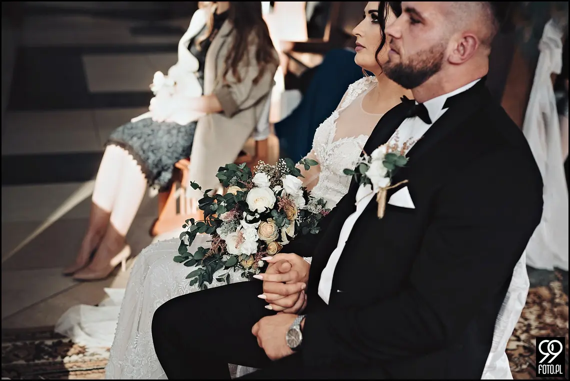 Zielone Wzgórze Koniusza, fotograf ślubny Proszowice, garbus do ślubu