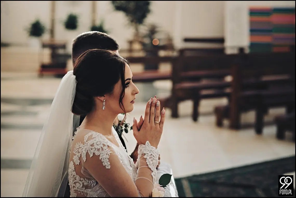 Zielone Wzgórze Koniusza, fotograf ślubny Proszowice, garbus do ślubu