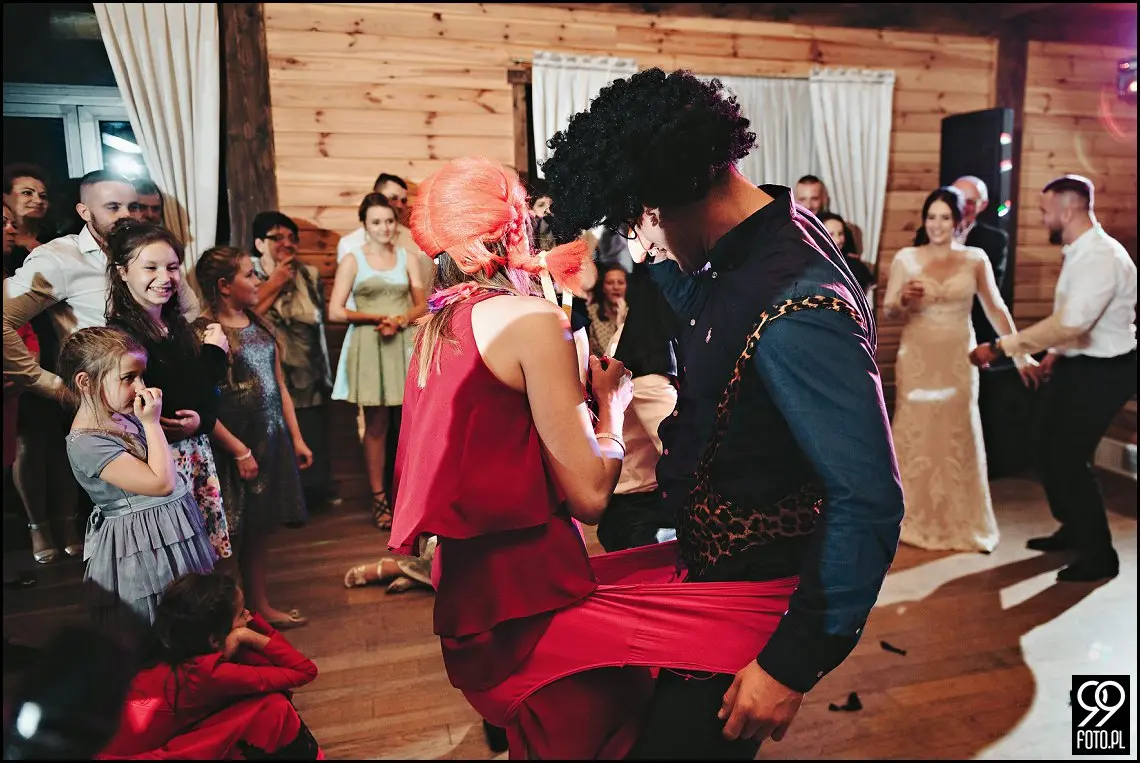 Zielone Wzgórze Koniusza, fotograf ślubny Proszowice, garbus do ślubu