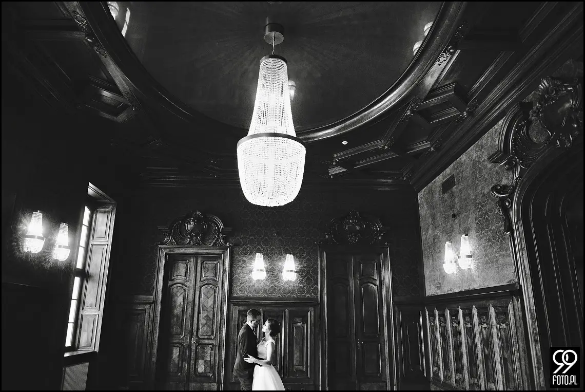 pałac goetzów okocimskich, plener ślubny pomysły, sesja ślubna kraków gdzie, sesja ślubna jesienią