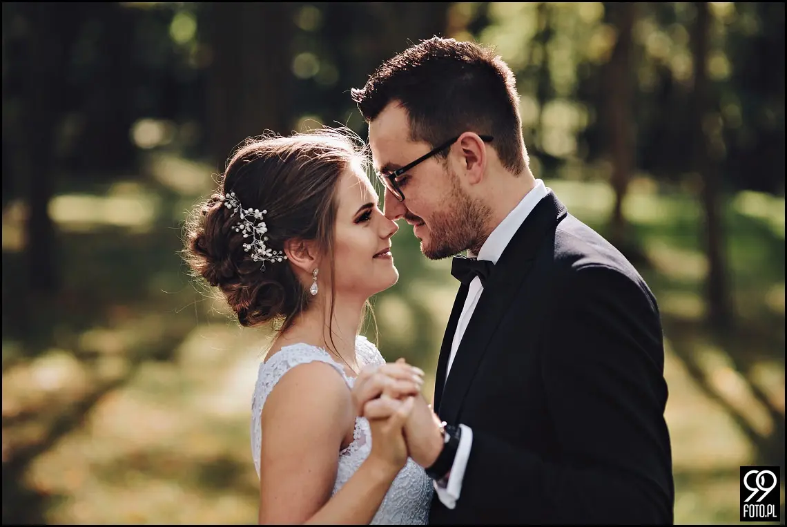 pałac goetzów okocimskich, plener ślubny pomysły, sesja ślubna kraków gdzie, sesja ślubna jesienią