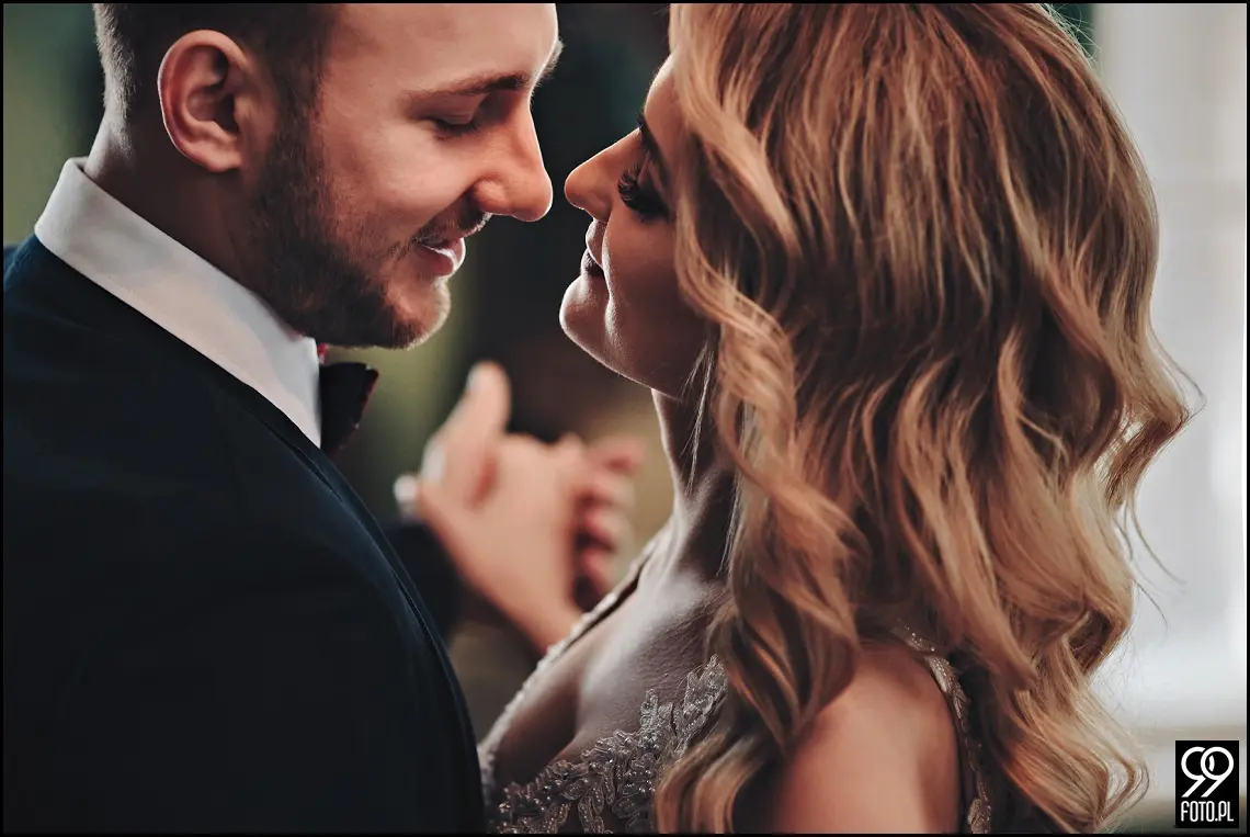 pomysł na sesje zimową, sesja ślubna zimą, miejsce na sesję ślubną w Krakowie