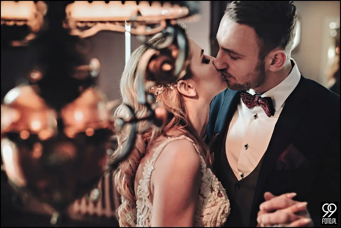 pomysł na sesje zimową, sesja ślubna zimą, miejsce na sesję ślubną w Krakowie