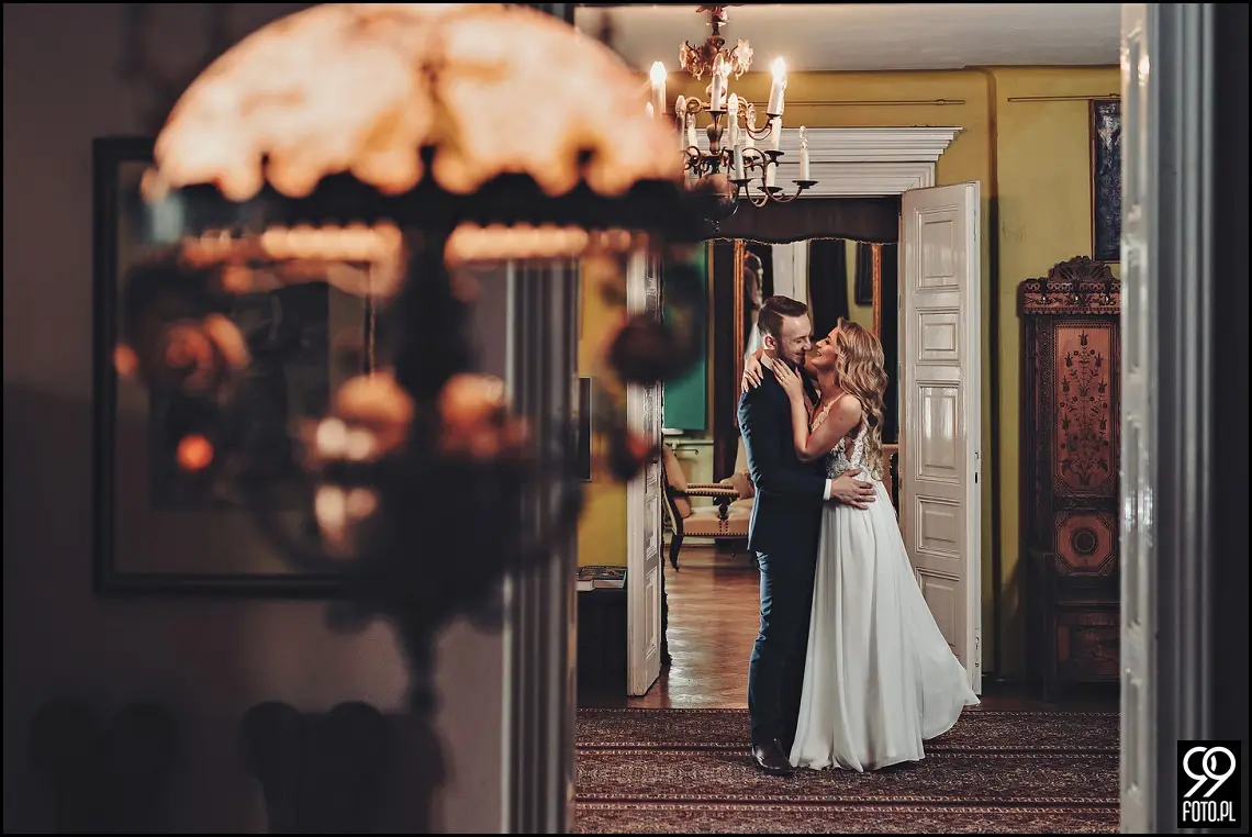 pomysł na sesje zimową, sesja ślubna zimą, miejsce na sesję ślubną w Krakowie