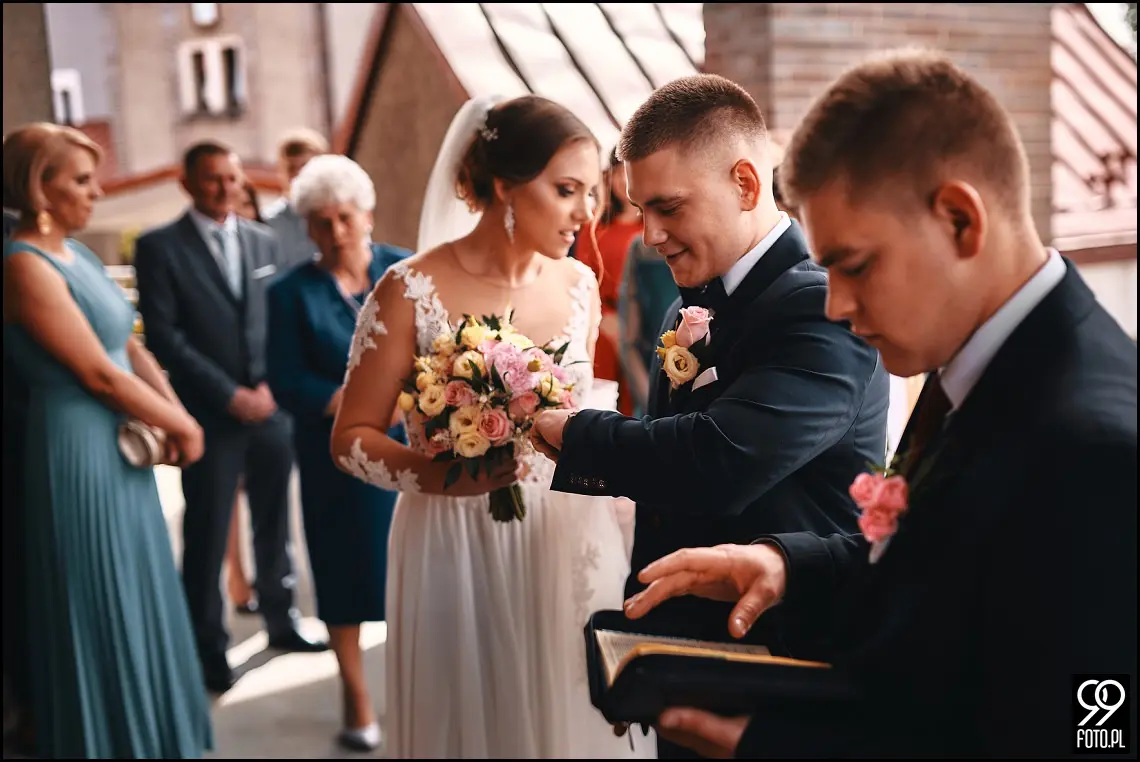 Hotel Junior Skotnicka, dobry fotograf ślubny Skawina, zdjęcia ślubne w Skawinie
