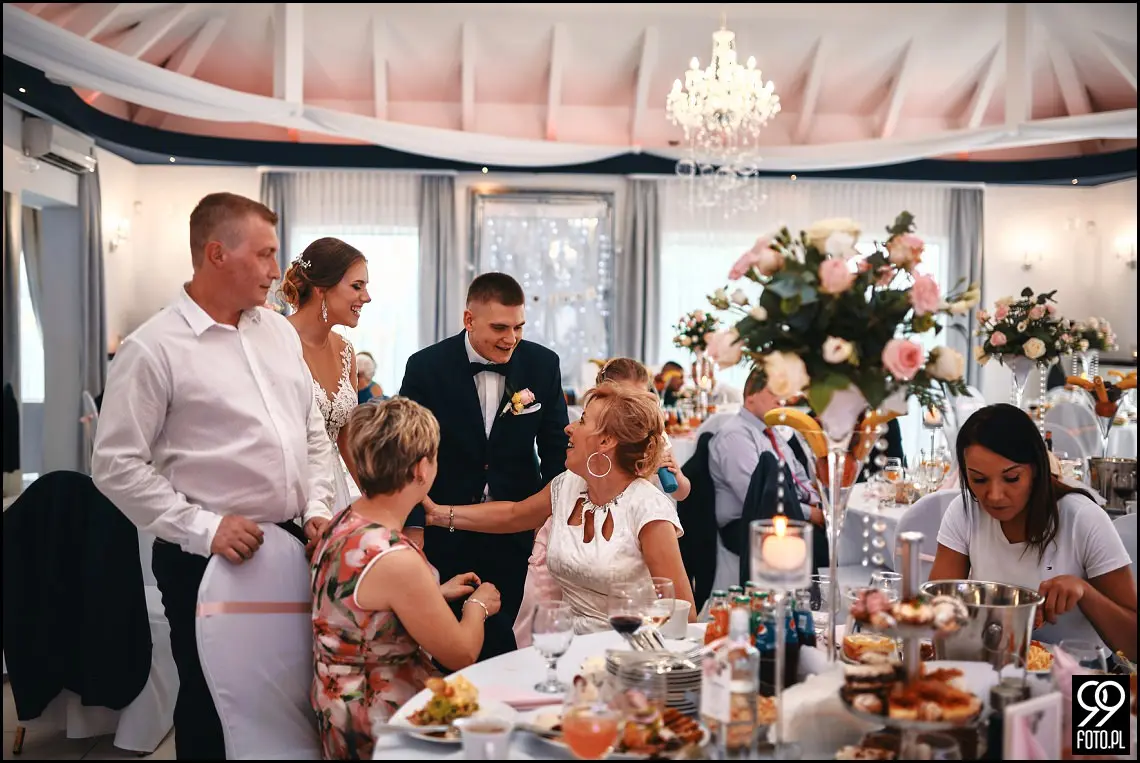 Hotel Junior Skotnicka, dobry fotograf ślubny Skawina, zdjęcia ślubne w Skawinie