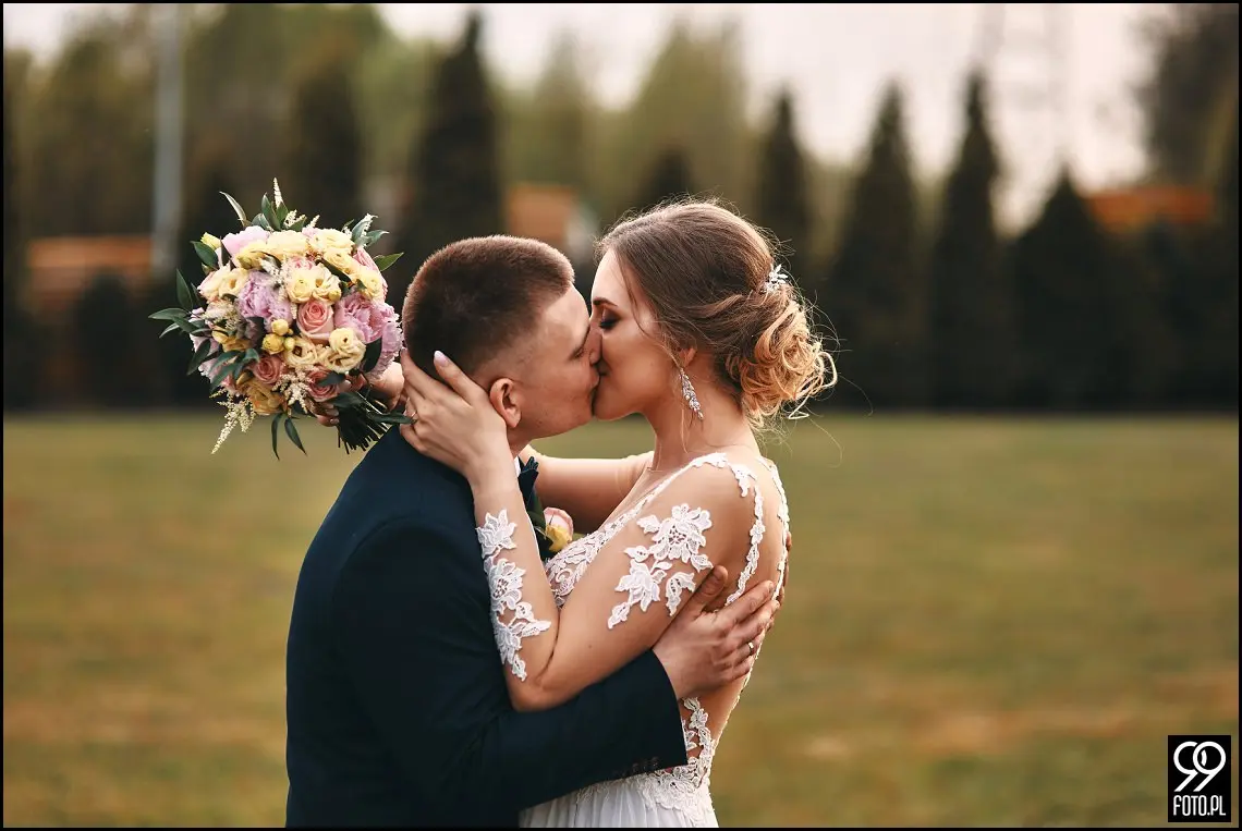 Hotel Junior Skotnicka, dobry fotograf ślubny Skawina, zdjęcia ślubne w Skawinie