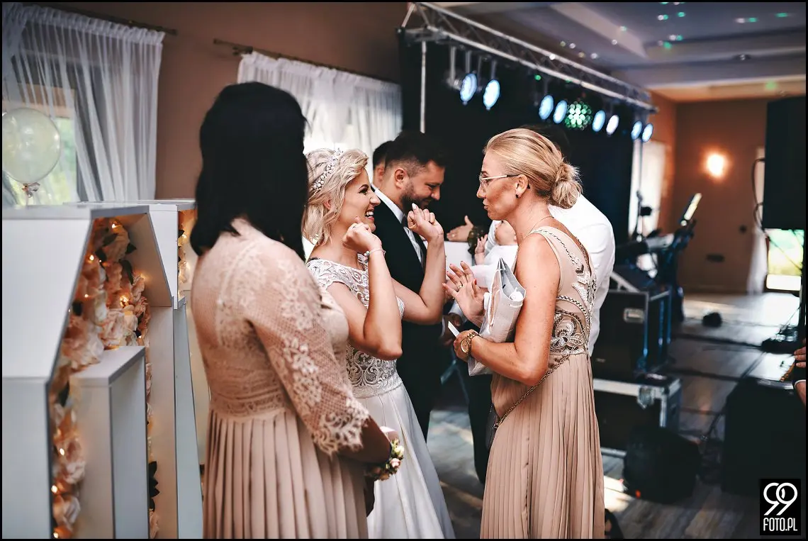 Reportaż ślubny sala weselna Babie Lato Gdów, dobry fotograf ślubny Biertowice