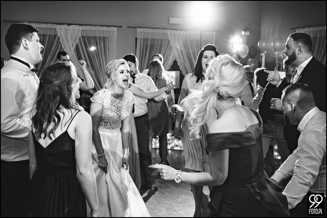 Reportaż ślubny sala weselna Babie Lato Gdów, dobry fotograf ślubny Biertowice