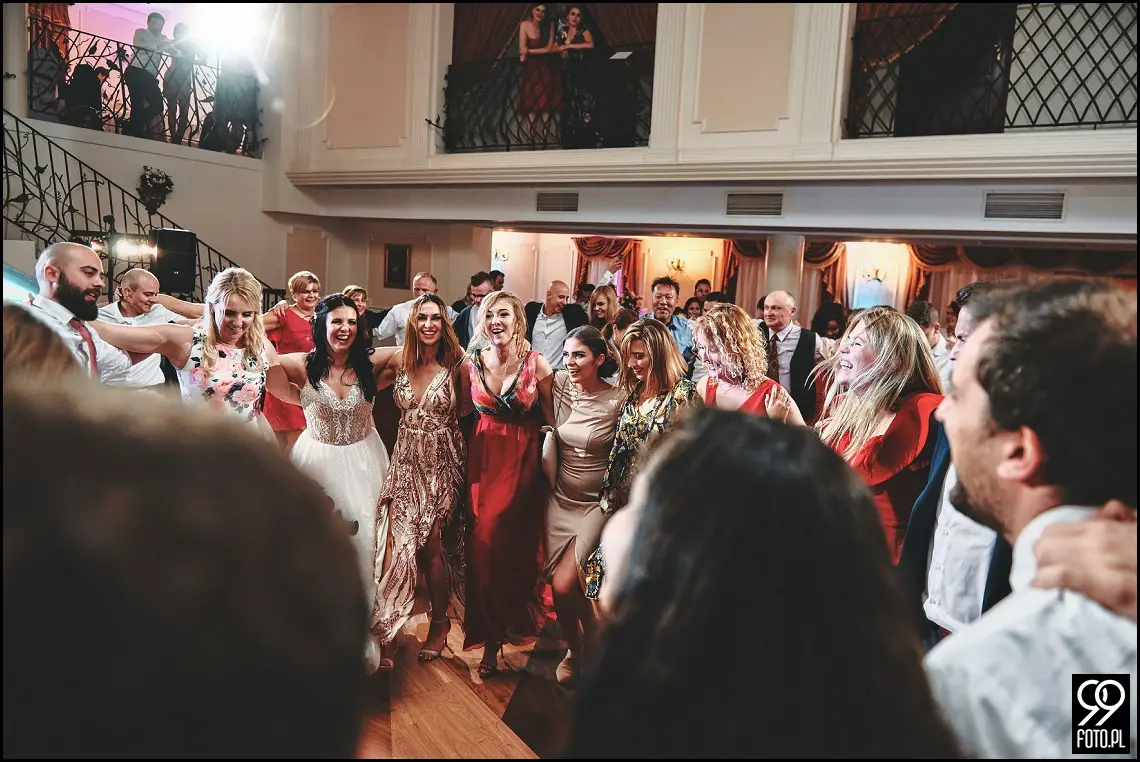 Wesele międzynarodowe, polskie tradycje weselne, fotograf na wesele Proszowice