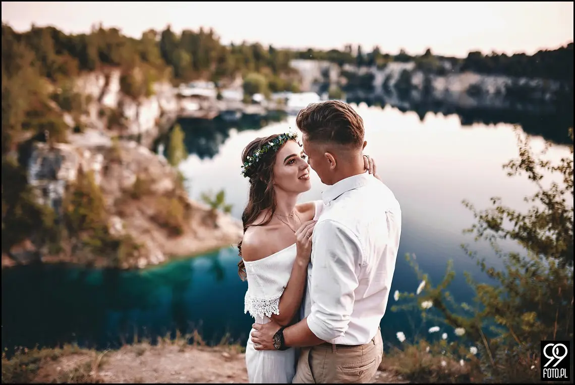 pomysł na sesję zdjęciową, ciekawe miejsca w krakowie, zdjęcia pary młodej w plenerze