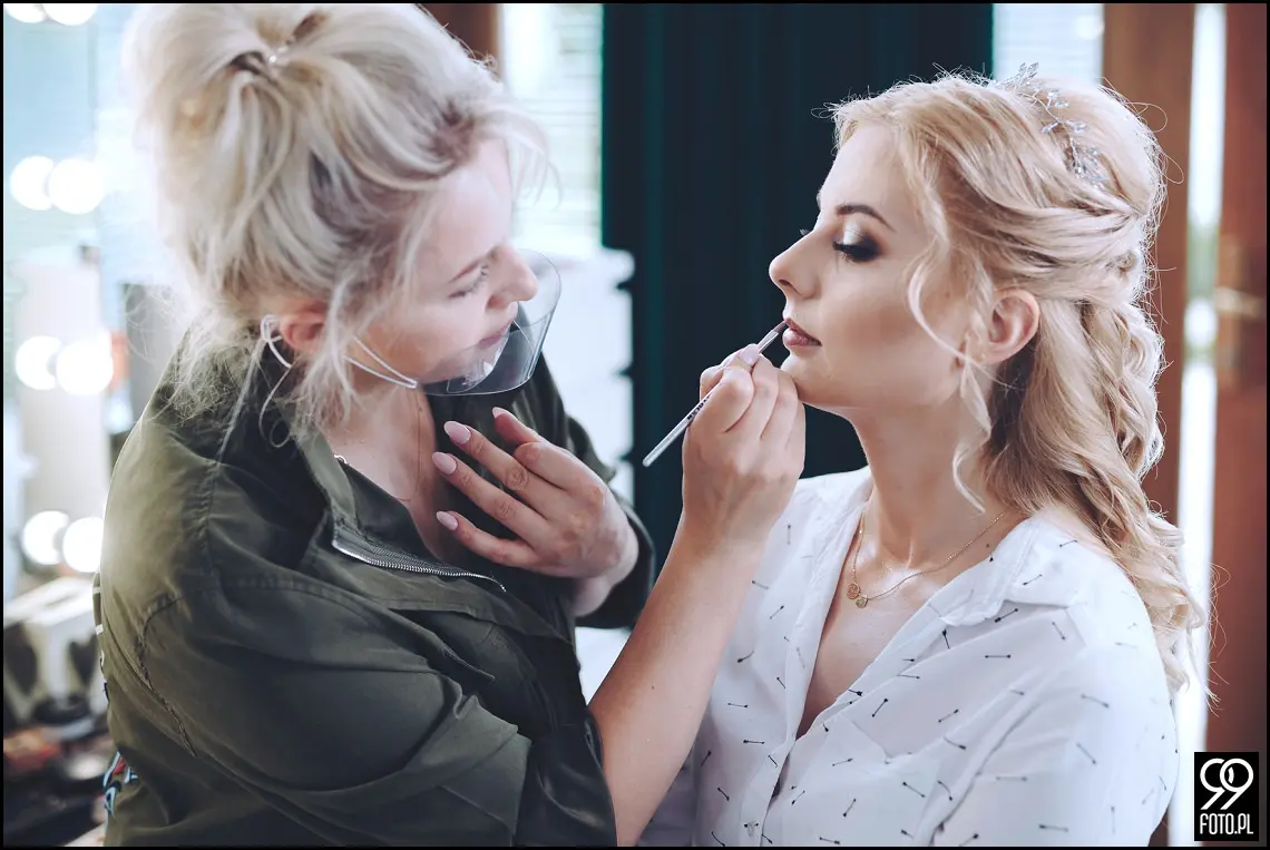 wesele w bystrej, ogród pełen lawendy klimontów, plener o zachodzie słońca