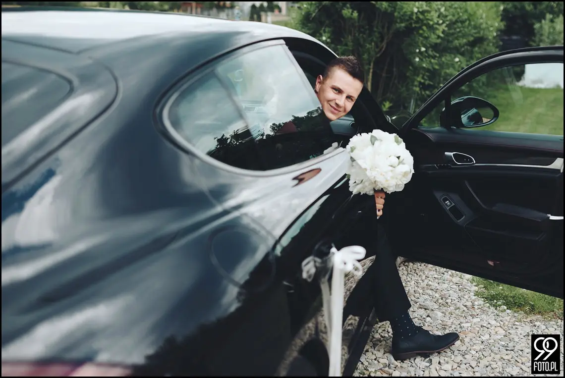 wesele w bystrej, ogród pełen lawendy klimontów, plener o zachodzie słońca