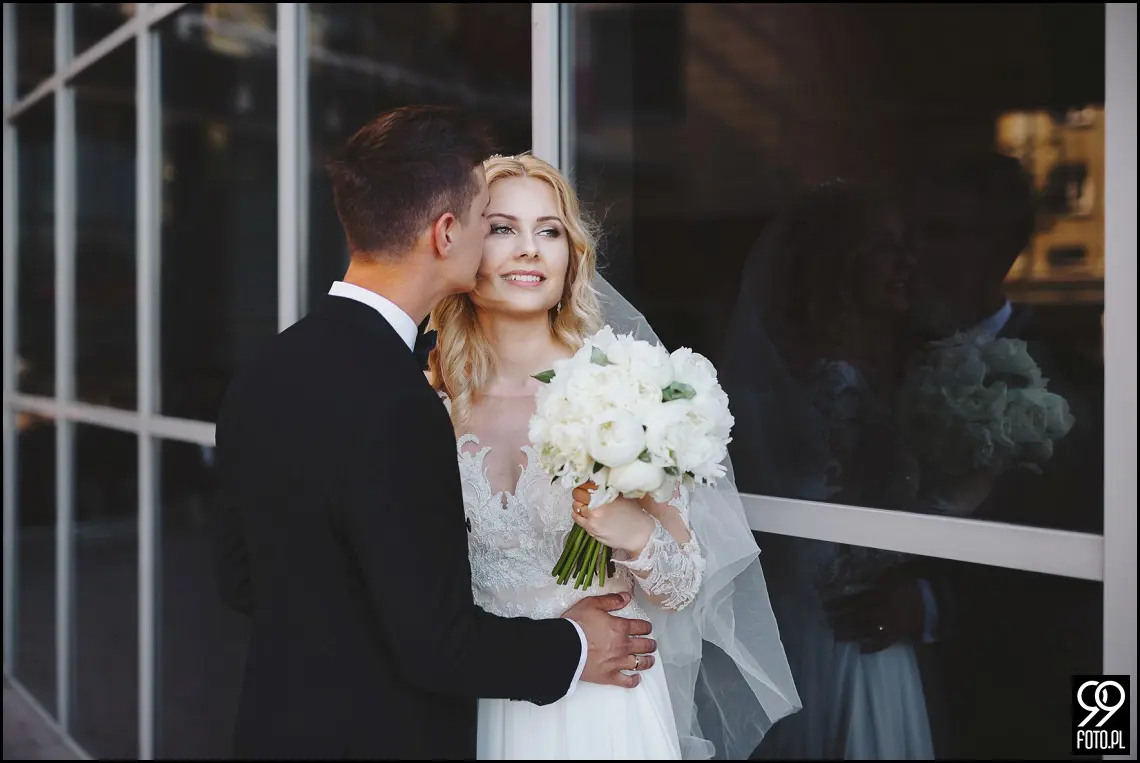 wesele w bystrej, ogród pełen lawendy klimontów, plener o zachodzie słońca