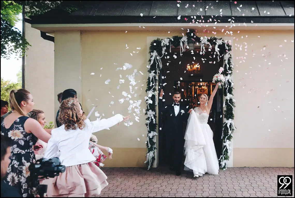 Dom Weselny Biała Perła, reportaż ślubny kraków, ślubna sesja zdjęcia, sala ślubna, wesele pod krakowem