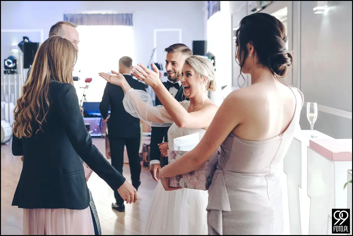 Dom Weselny Biała Perła, reportaż ślubny kraków, ślubna sesja zdjęcia, sala ślubna, wesele pod krakowem