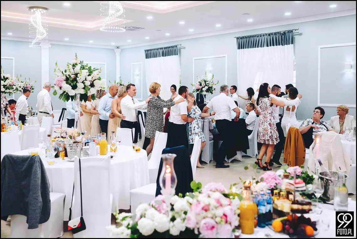 Dom Weselny Biała Perła, reportaż ślubny kraków, ślubna sesja zdjęcia, sala ślubna, wesele pod krakowem