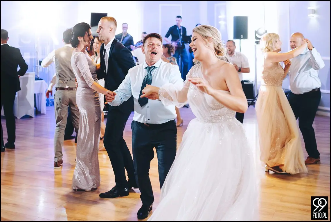 Dom Weselny Biała Perła, reportaż ślubny kraków, ślubna sesja zdjęcia, sala ślubna, wesele pod krakowem