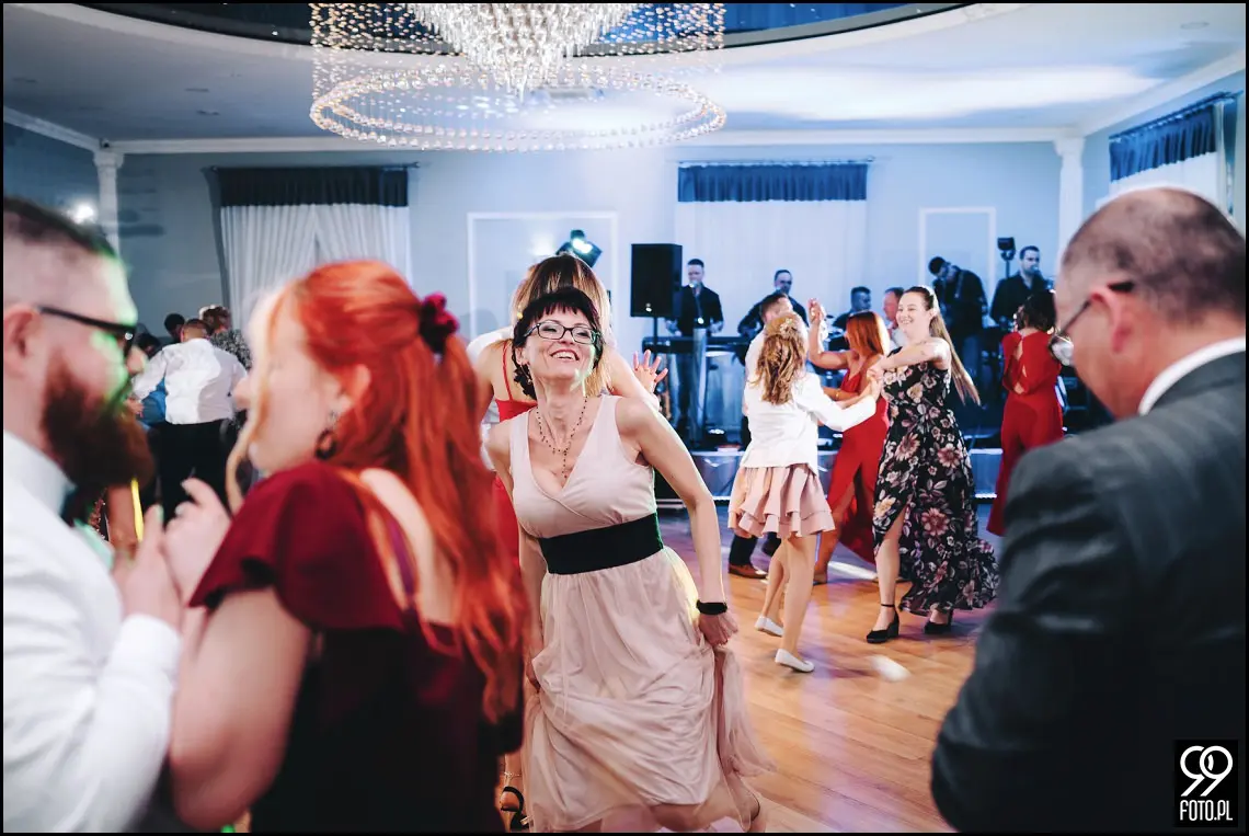 Dom Weselny Biała Perła, reportaż ślubny kraków, ślubna sesja zdjęcia, sala ślubna, wesele pod krakowem