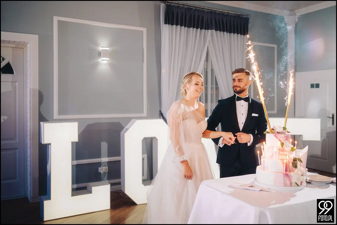 Dom Weselny Biała Perła, reportaż ślubny kraków, ślubna sesja zdjęcia, sala ślubna, wesele pod krakowem