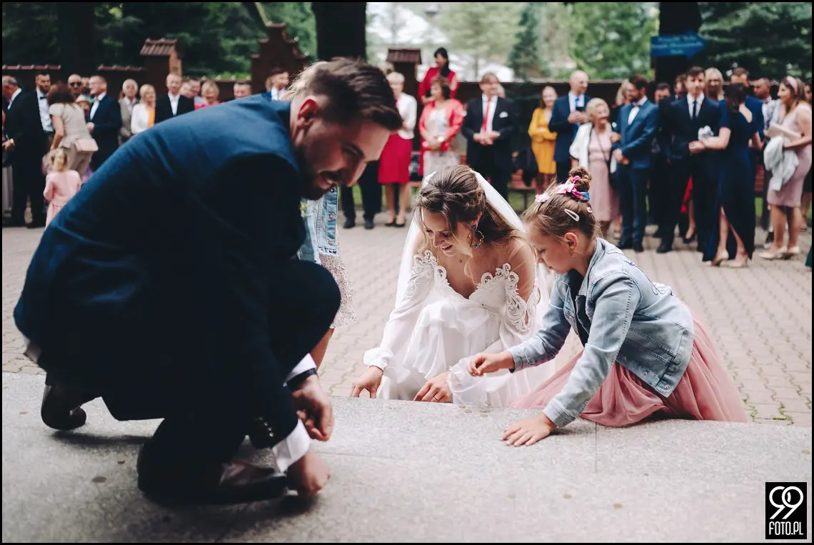 fotograf na wesele Rabka Zdrój, kościół św. Marii Magdaleny w Rabce, sala weselna Kabanos w Spytkowicach