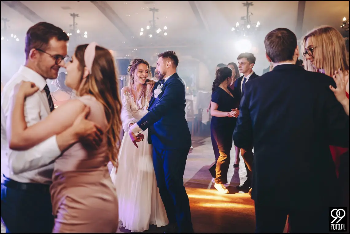 fotograf na wesele Rabka Zdrój, kościół św. Marii Magdaleny w Rabce, sala weselna Kabanos w Spytkowicach