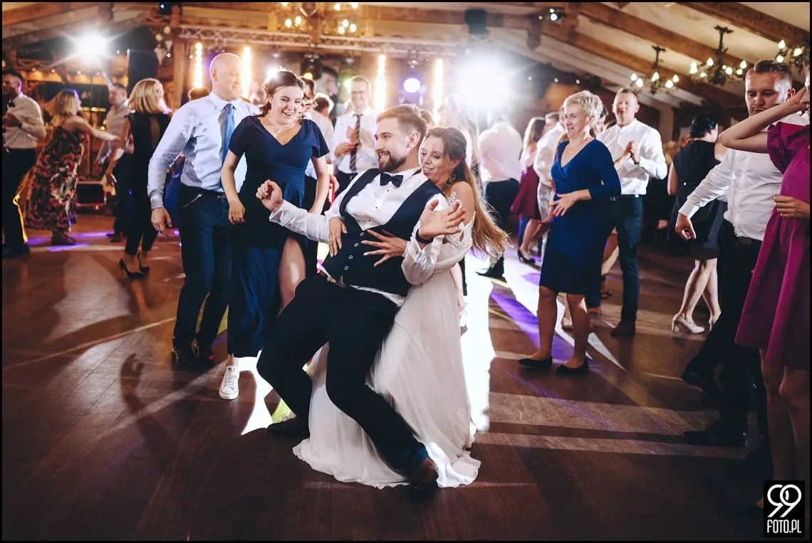 fotograf na wesele Rabka Zdrój, kościół św. Marii Magdaleny w Rabce, sala weselna Kabanos w Spytkowicach