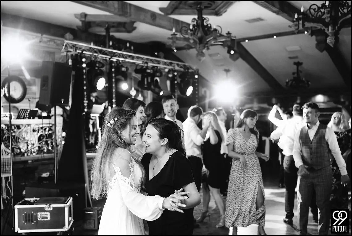 fotograf na wesele Rabka Zdrój, kościół św. Marii Magdaleny w Rabce, sala weselna Kabanos w Spytkowicach