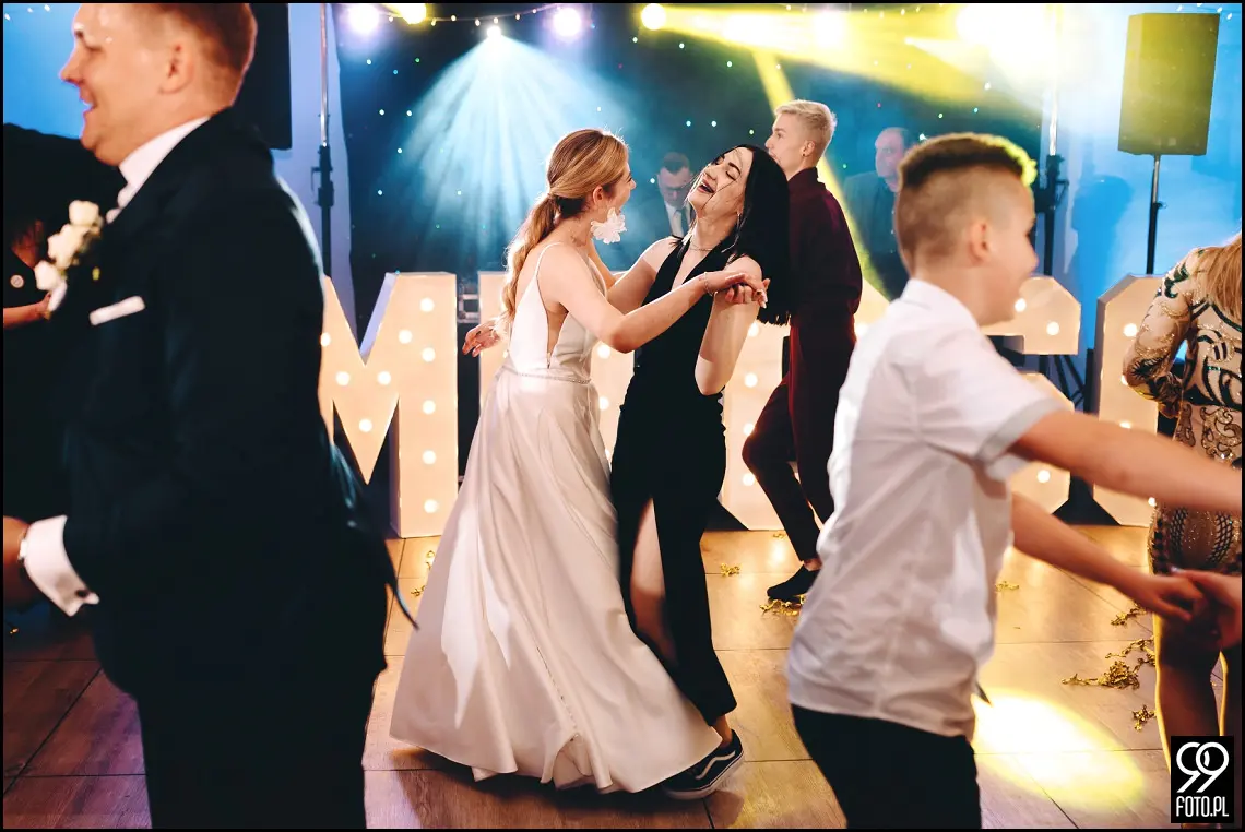 Hotel żywiecki, sala weselna Przyłękówka, wesele w Beskidach